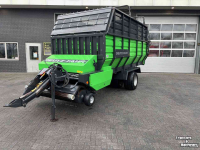 Opraapwagen Deutz-Fahr Feedmaster 3900     ( Stolpen 8.38 )