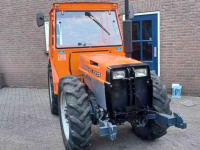 Smalspoor tractor Holder 860
