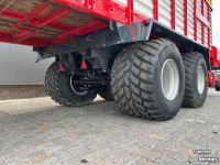 Opraapwagen Pottinger Torro 5700L weinig gebruikt!!  ( Verkocht )