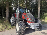 Tractor / Trekker Valtra T174