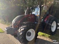Tractor / Trekker Valtra T174