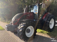 Tractor / Trekker Valtra T174