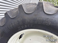Wielen, Banden, Velgen & Afstandsringen BKT Set Bkt Agrimax banden 420/85R34 en 340/85R24 gemonteerd op verstelbare velgen