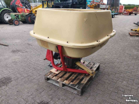 Kunstmeststrooier Vicon kunstmeststrooier / Pendelstrooier