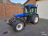 Compact tractor New Holland TN90F