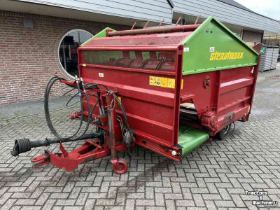 Blokkendoseerwagen Strautmann BVW blokkenwagen