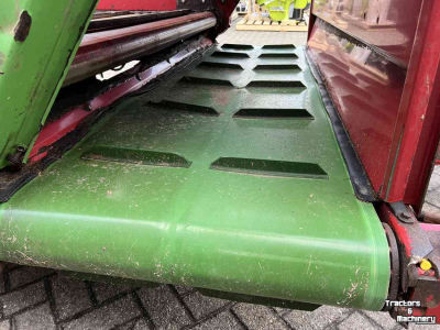Blokkendoseerwagen Strautmann BVW blokkenwagen