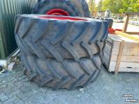Wielen, Banden, Velgen & Afstandsringen  620/70R42 Kleber + 540/65R30 Trelleborg