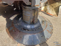 Maaier Kuhn Pz300F