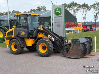 Shovel / Wiellader / Kniklader JCB 409