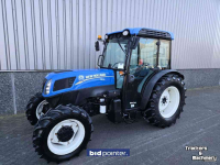 Smalspoor tractor New Holland T4.95F Supersteer