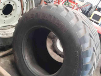Wielen, Banden, Velgen & Afstandsringen Vredestein vredestein 710/55R26.5