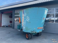 Voermengwagen Vertikaal Storti DUNKER 120