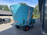 Voermengwagen Vertikaal Storti DUNKER 120
