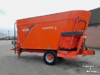 Voermengwagen Kuhn 2070 voermengwagen