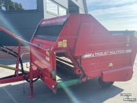 Blokkendoseerwagen Trioliet Blowa