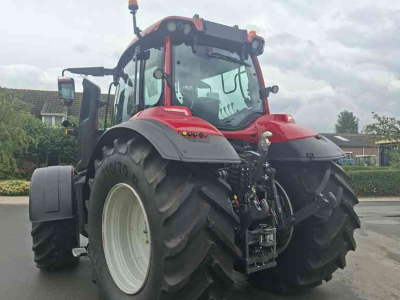 Tractor / Trekker Valtra T175eA eenvoudige trekker voor een mooi prijsje