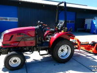 Compact tractor Knegt 304G2 DEMO met maaier