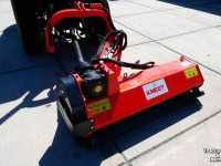 Compact tractor Knegt 304G2 DEMO met maaier