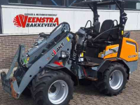 Shovel / Wiellader / Kniklader Giant G2700 HD +