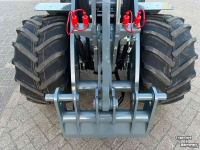 Shovel / Wiellader / Kniklader Giant G2500HD minishovel shovel wiellader