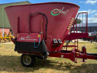 Voermengwagen Vertikaal BVL V-Mix 12