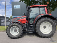 Tractor / Trekker Valtra N142