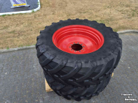 Wielen, Banden, Velgen & Afstandsringen Trelleborg 2x Trelleborg 650/65R42, Fendt 700,800