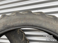 Wielen, Banden, Velgen & Afstandsringen Alliance Set gebruikte Alliance banden 270/95R54