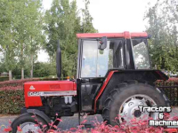 Tractor / Trekker Case Case-IH 733 International