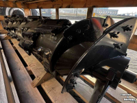 Maaidorser / Combine New Holland Rotor New Holland CR Combine 22 inch Rechts 84591343/Links No:84590644