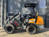 Shovel / Wiellader / Kniklader Giant G2300HD