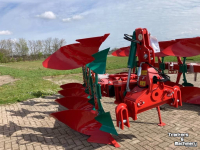 Ploegen Kverneland LB 100-300 4 schaar