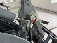 Shovel / Wiellader / Kniklader Giant G2200E