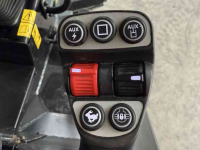 Shovel / Wiellader / Kniklader Giant G2200E