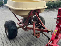 Kunstmeststrooier Vicon Kunstmeststrooier, onderstel, banden, diversen