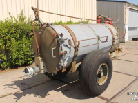 Mesttank Ipsa 2600 liter mesttank giertank vacuumtank waterwagen