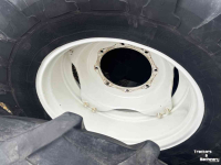 Wielen, Banden, Velgen & Afstandsringen Michelin Set Michelin (18.4R38) 460/85R38 en Trelleborg (14.9R28) 380/85R38 voor NewH T6.xxx