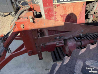 Front-hef & Pto International universele fronthef, nu gemonteerd op een 956XL