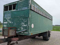 Getrokken truck-aanhanger  Biggen transport wagen