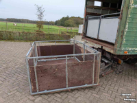 Getrokken truck-aanhanger  Biggen transport wagen