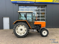 Tractor / Trekker Renault 551
