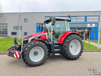 Tractor / Trekker Massey Ferguson 5S.105 Dyna-6