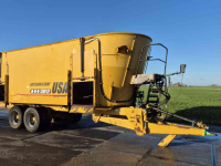 Voermengwagen Vertikaal USA Equipment 1300 CF - Peecon