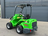 Shovel / Wiellader / Kniklader Avant 528 mini-shovel