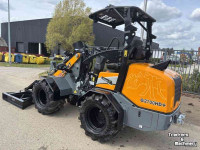 Shovel / Wiellader / Kniklader Giant G2700HD+ Kniklader