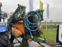 Getrokken Veldspuit Amazone UX 4200 super