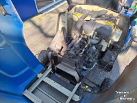 Zitmaaier New Holland MC28