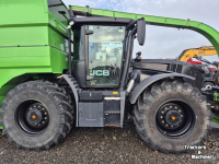 Tractor / Trekker JCB Fastrac 4220 met container