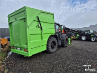 Tractor / Trekker JCB Fastrac 4220 met container